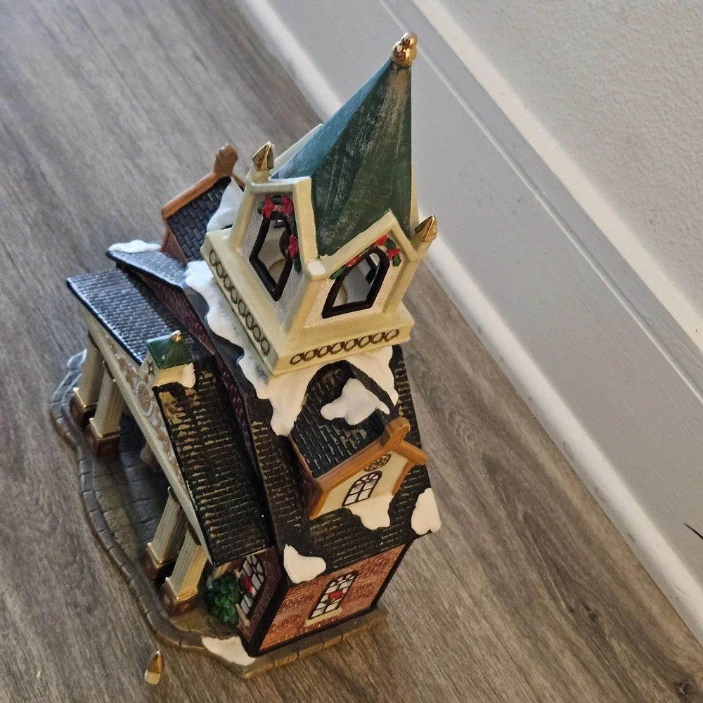 Galleria Christmas Village Hand  Painted  Church ‎ Holiday  Porcelain DAMAGED